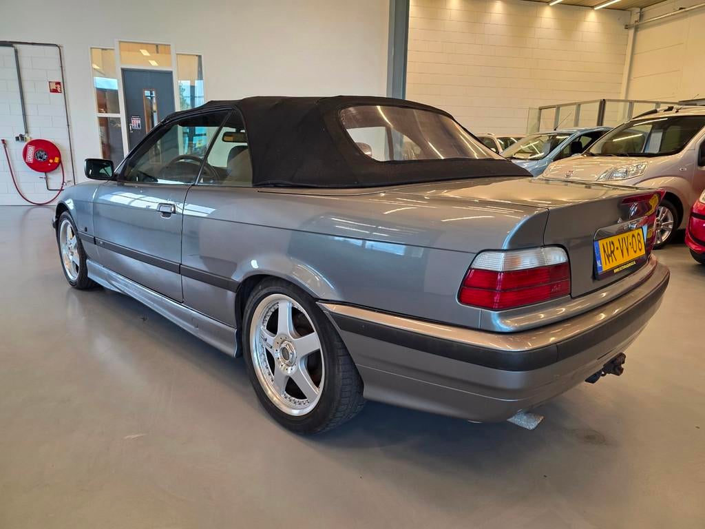 BMW 3-serie Cabrio 318i Cabrio Executive | Automaat | Nieuwe, Auto's, BMW, Achterwielaandrijving, 4 cilinders, Cabriolet, 4 stoelen