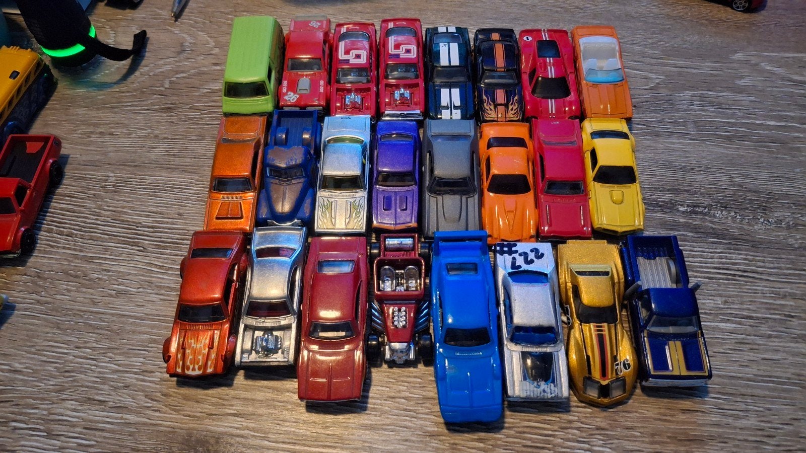 24 Hot Wheels USA Muscle Cars & Hotrods, Ophalen of Verzenden, Zo goed als nieuw, Auto
