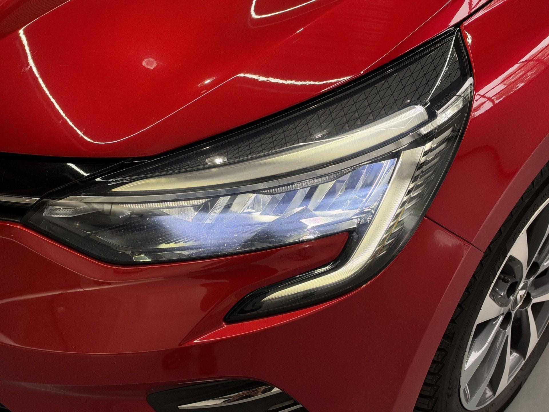 Renault Clio 1.6 E-Tech Hybrid 140 Intens, Navi | PDC V+A |, Stof, Gebruikt, Zwart, 4 cilinders