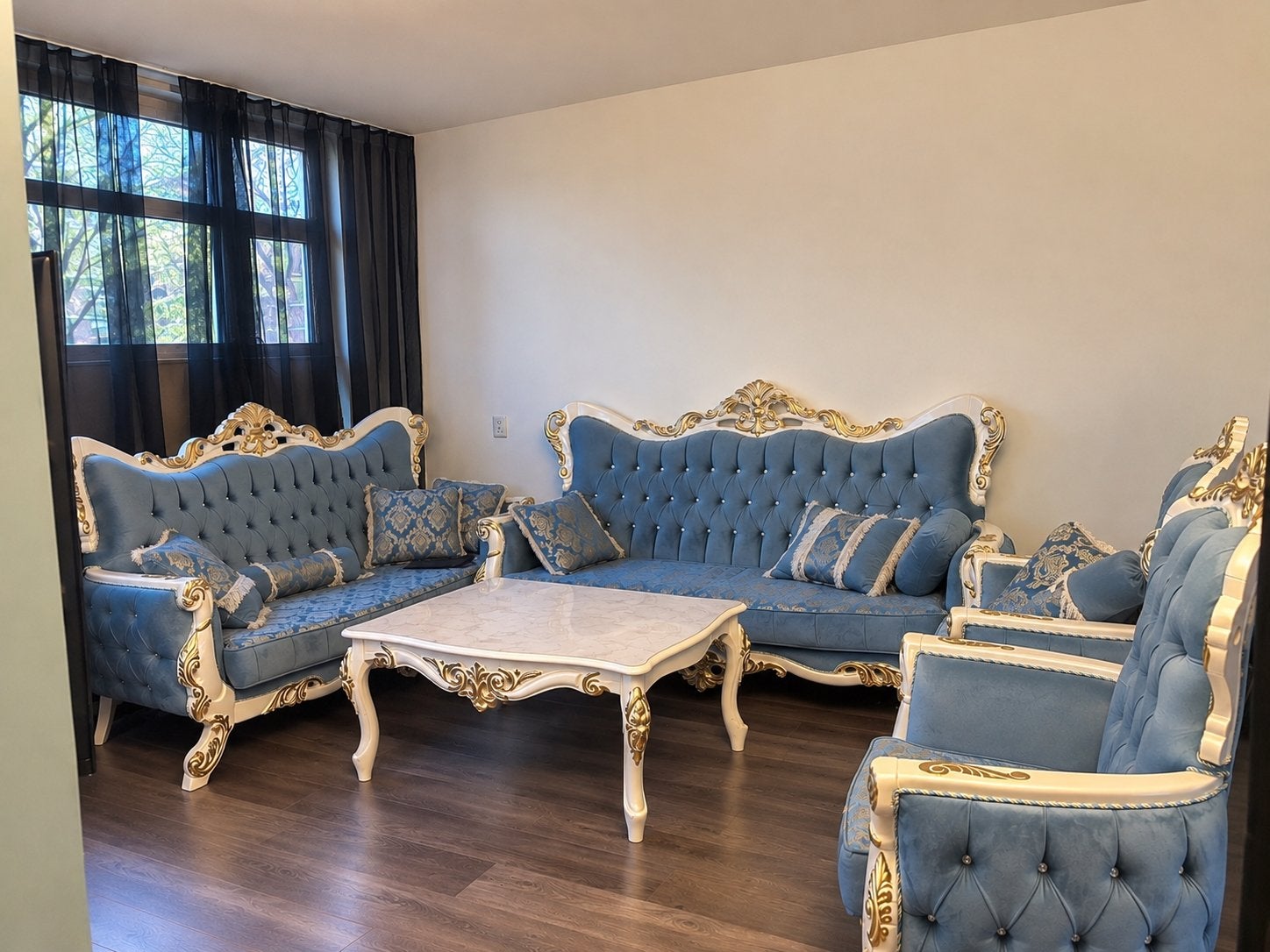 Luxe Barok Stijl Bankstel - Blauw met Goudaccenten, Huis en Inrichting, 250 tot 300 cm, 75 tot 100 cm, Ophalen of Verzenden, Zo goed als nieuw