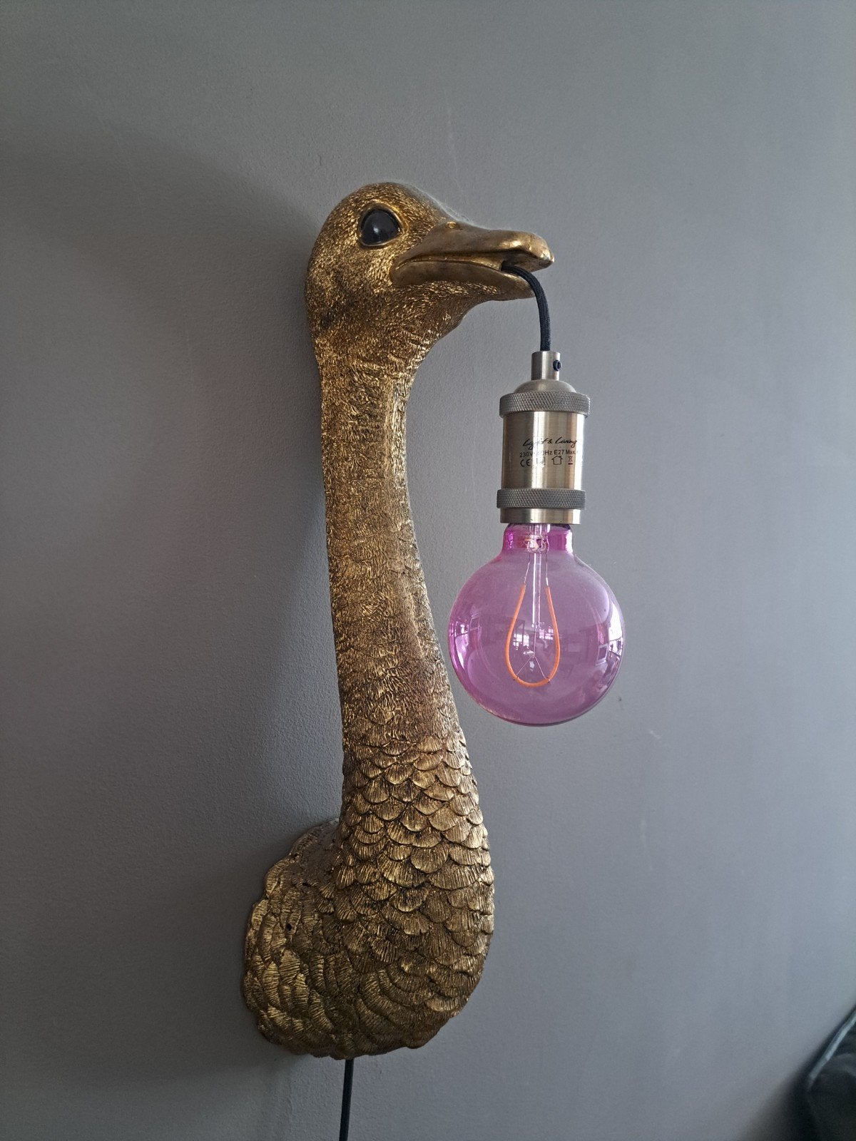 Gouden Emoe/Struisvogel Lamp met Roze Gloeilamp, Kunststof, Ophalen of Verzenden, Zo goed als nieuw, Goud