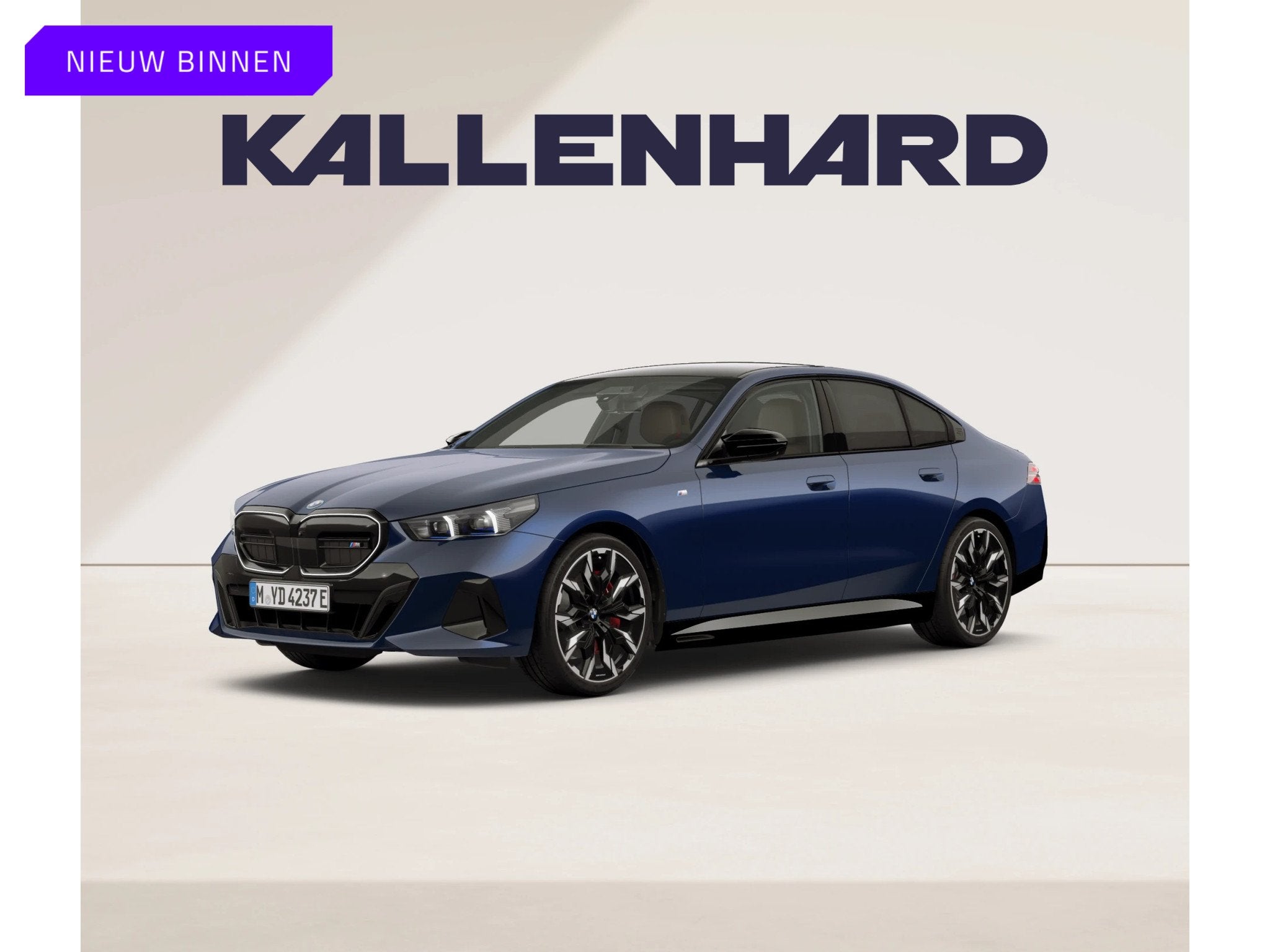 BMW i5 M60 xDrive - M-Sport Pro - Pano - Bowers & Wilkins -, Auto's, 514 km, Gebruikt, Blauw, Skiluik