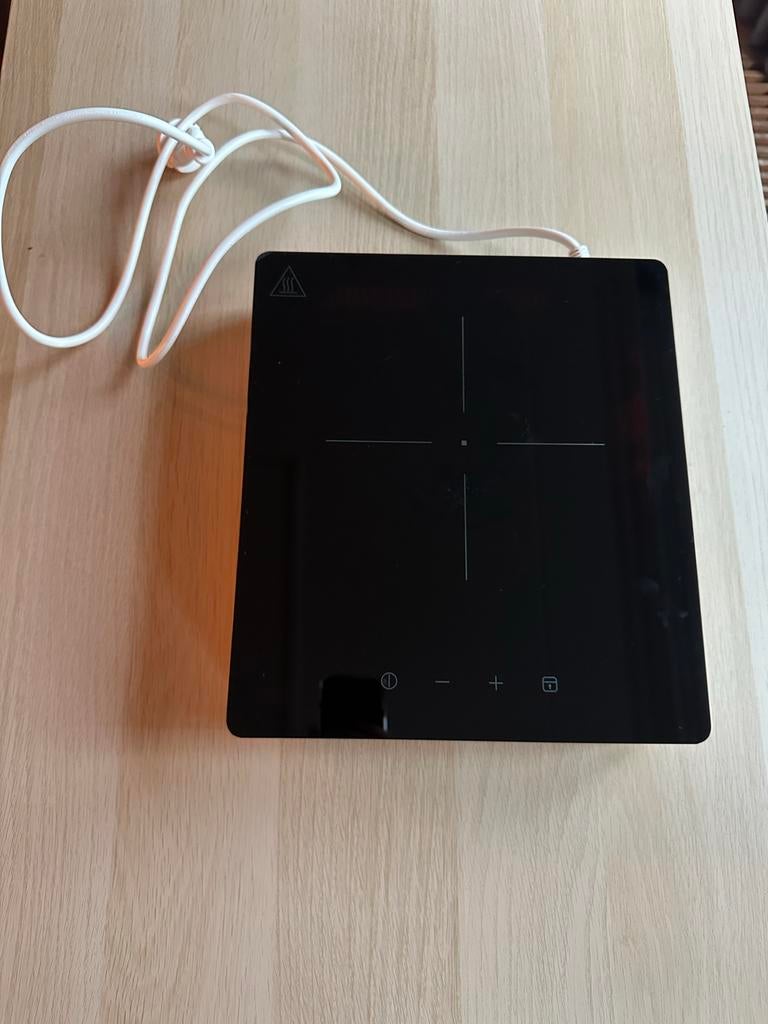 Tillreda 1-zone inductiekookplaat, 30x27cm, 3 kookzones of minder, Ophalen of Verzenden, Zo goed als nieuw, Inductie