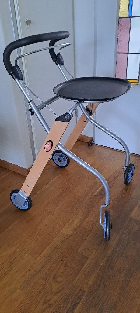 Trust Rollator voor binnenshuis, Ophalen, Lichtgewicht, Gebruikt