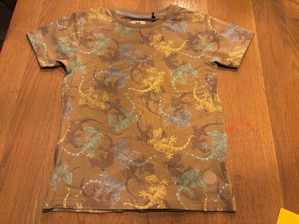 T-shirt van Koko Noko maat 128 (advr 223), Kinderen en Baby's, Kinderkleding | Maat 128, Ophalen of Verzenden, Zo goed als nieuw