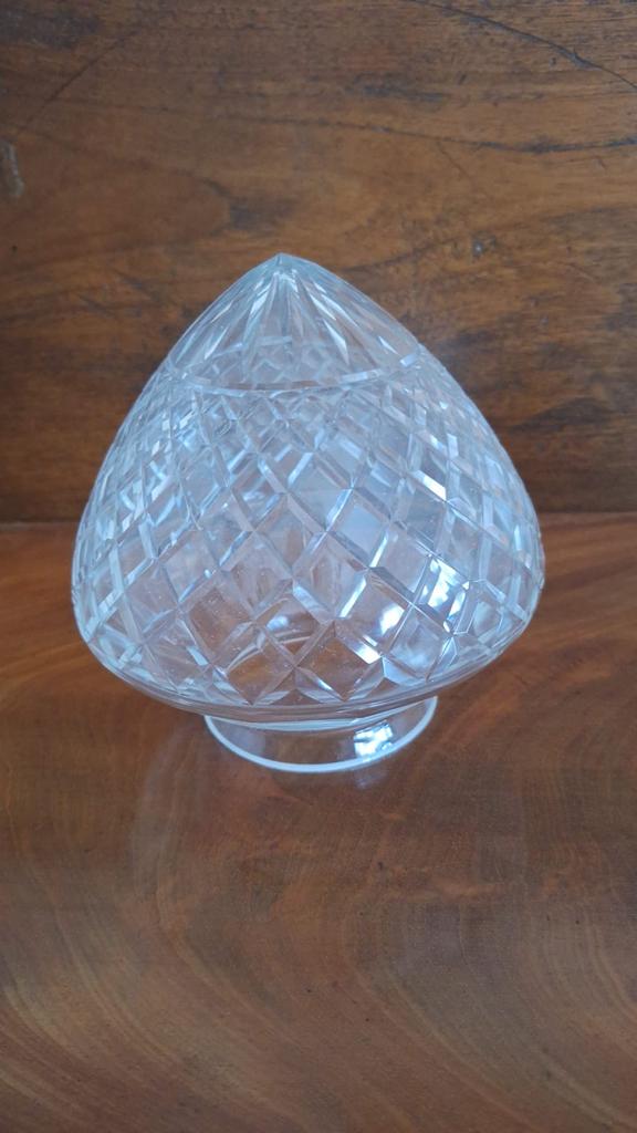 Decoratieve geslepen glazen lampenkap, Ophalen
