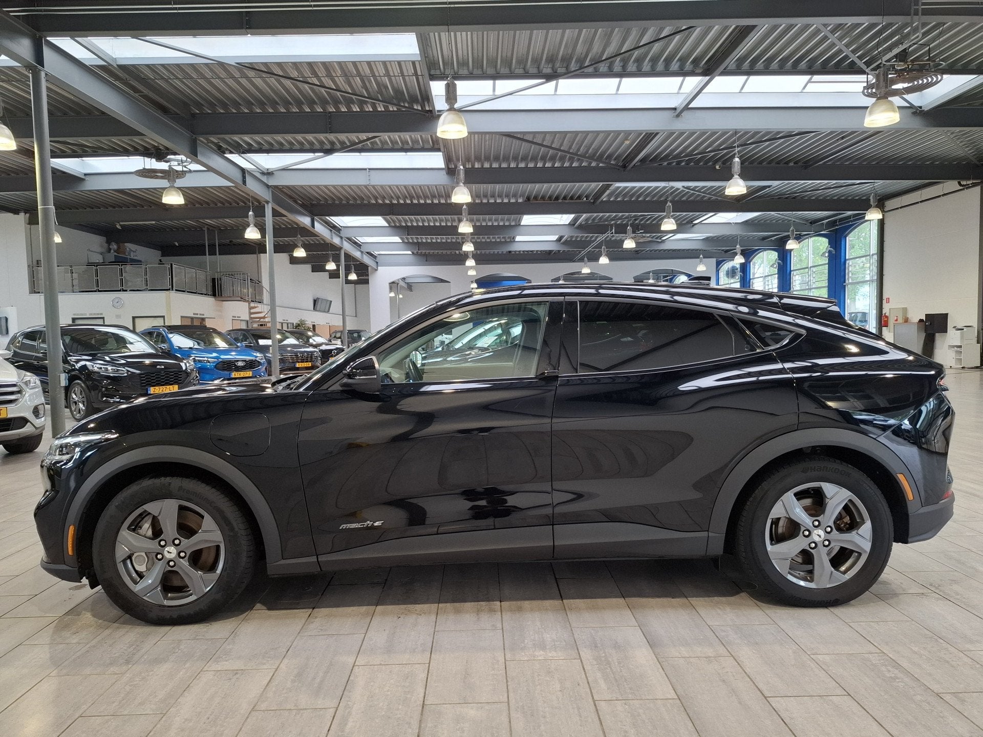 Ford Mustang Mach-E RWD 75 kWh | Trekhaak | LED | Leder | Ad, Auto's, Achterwielaandrijving, Gebruikt, 40 min, Zwart