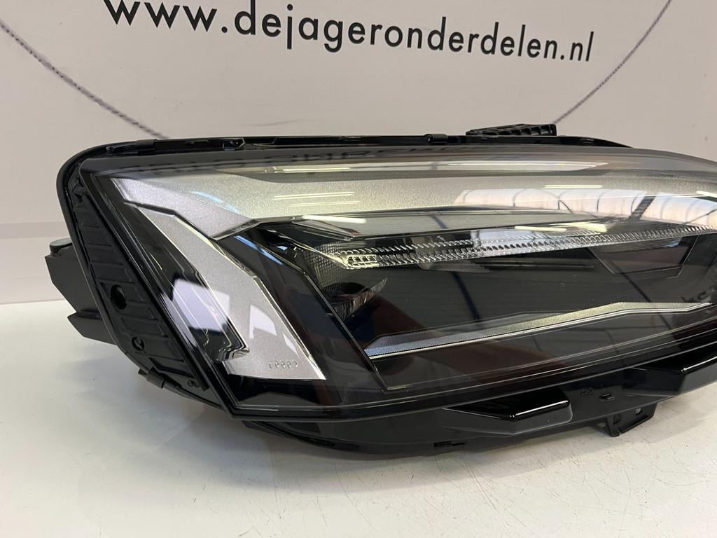AUDI A5 FACELIFT LED KOPLAMP RECHTS 8W6941012 2020-, Auto-onderdelen, Gebruikt, AUDI AG, Auto-Union-Strasse 1
85045  Ingolstadt, DE