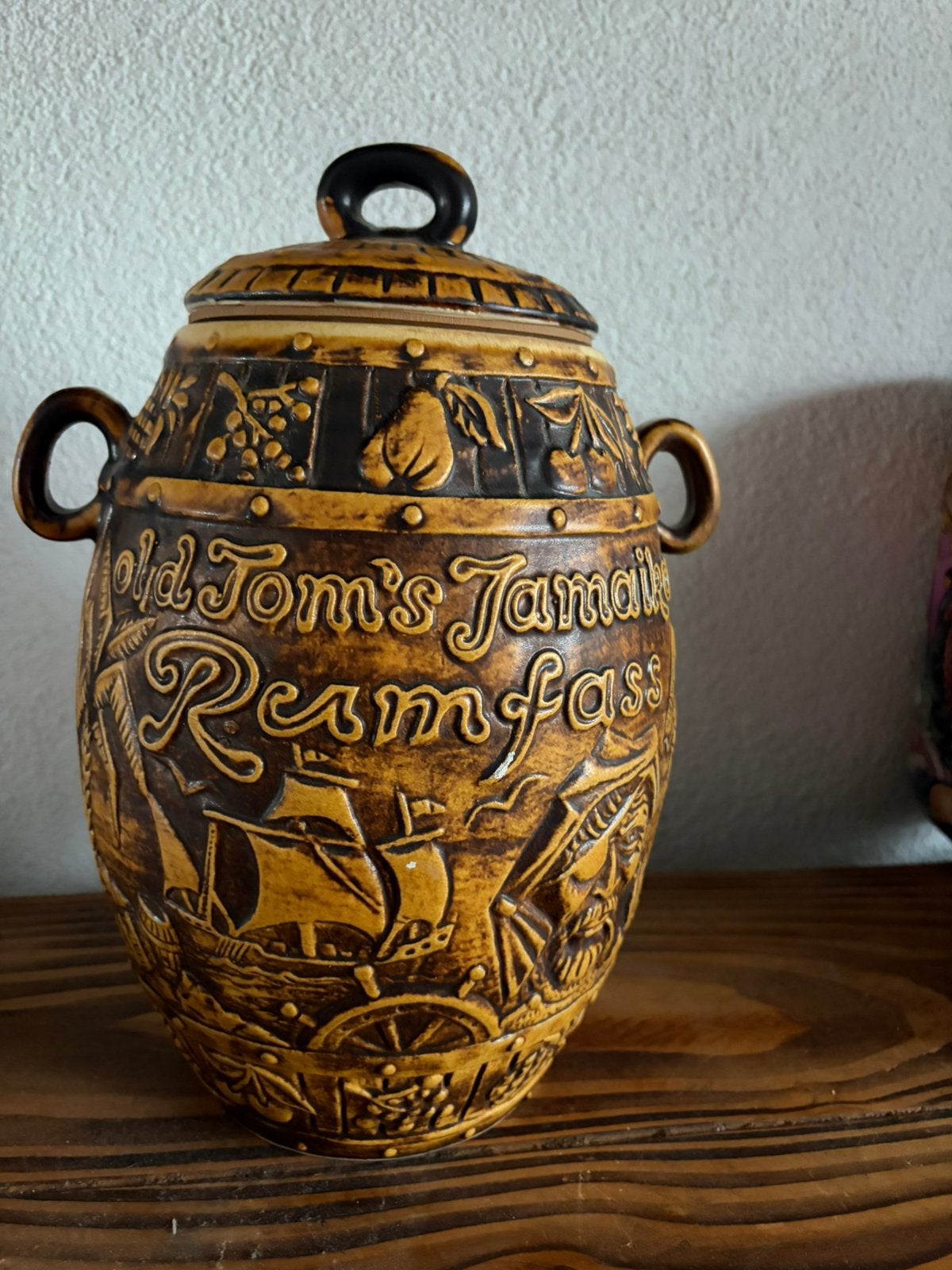 Old Tom’s Jamaica rumtopf, Ophalen