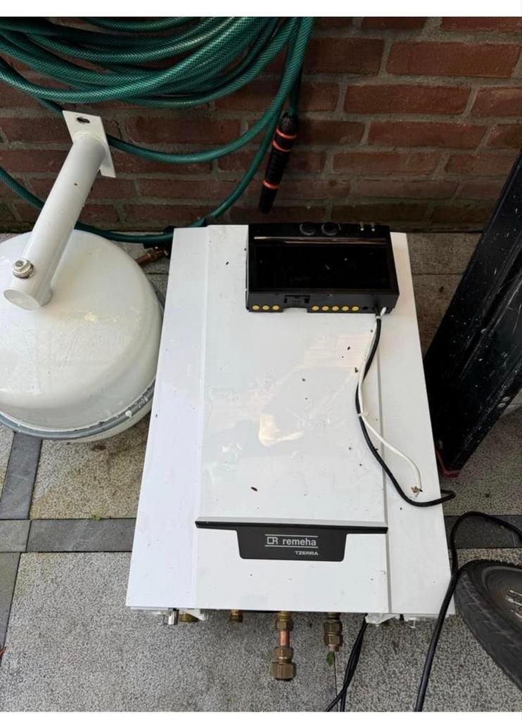 Remeha Tzerra M 24c HR-ketel condenserend, Ophalen, 30 tot 80 cm, Gebruikt, Hoog rendement (Hr)