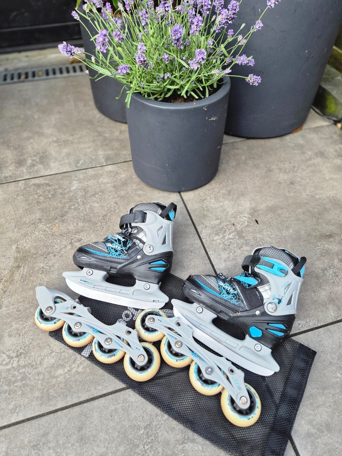 NIJDAM skeelers/schaatsen 27/30, Ophalen of Verzenden, Verstelbaar