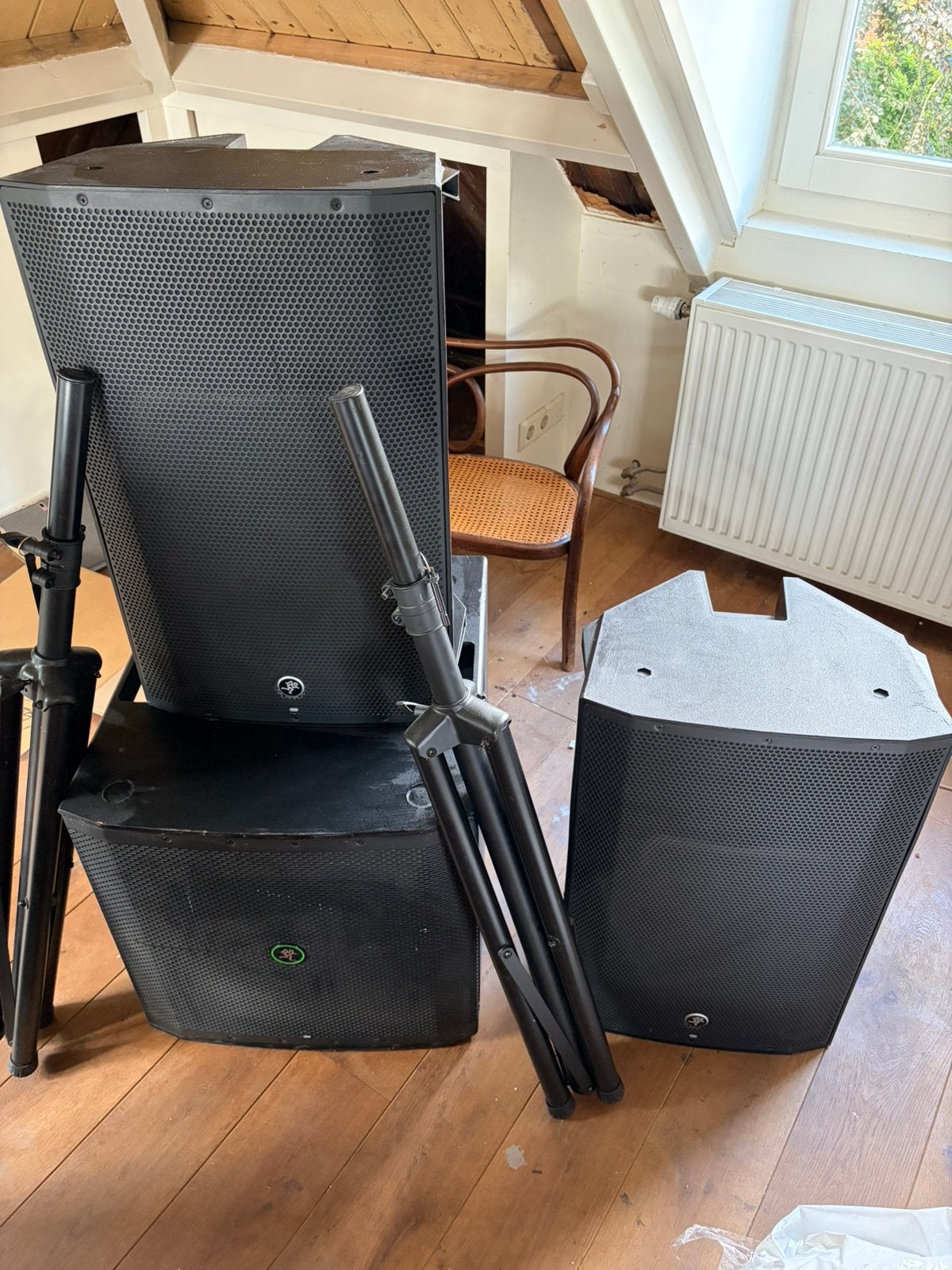 Mackie Thump215 PA-luidsprekers met subwoofer en statieven, Ophalen, Gebruikt