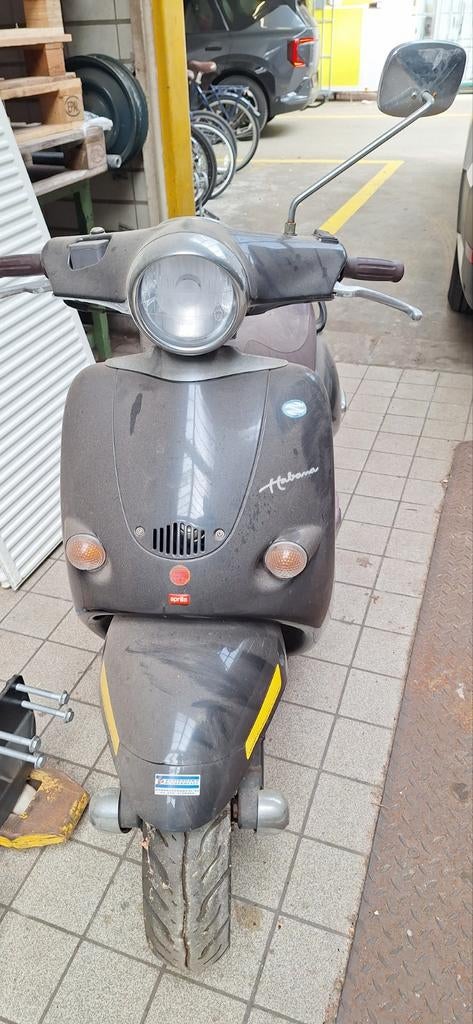 Aprilia Habana Schuurvondst - Opknapper 2 takt geen papieren, Ophalen, Gebruikt, Benzine, Overige modellen