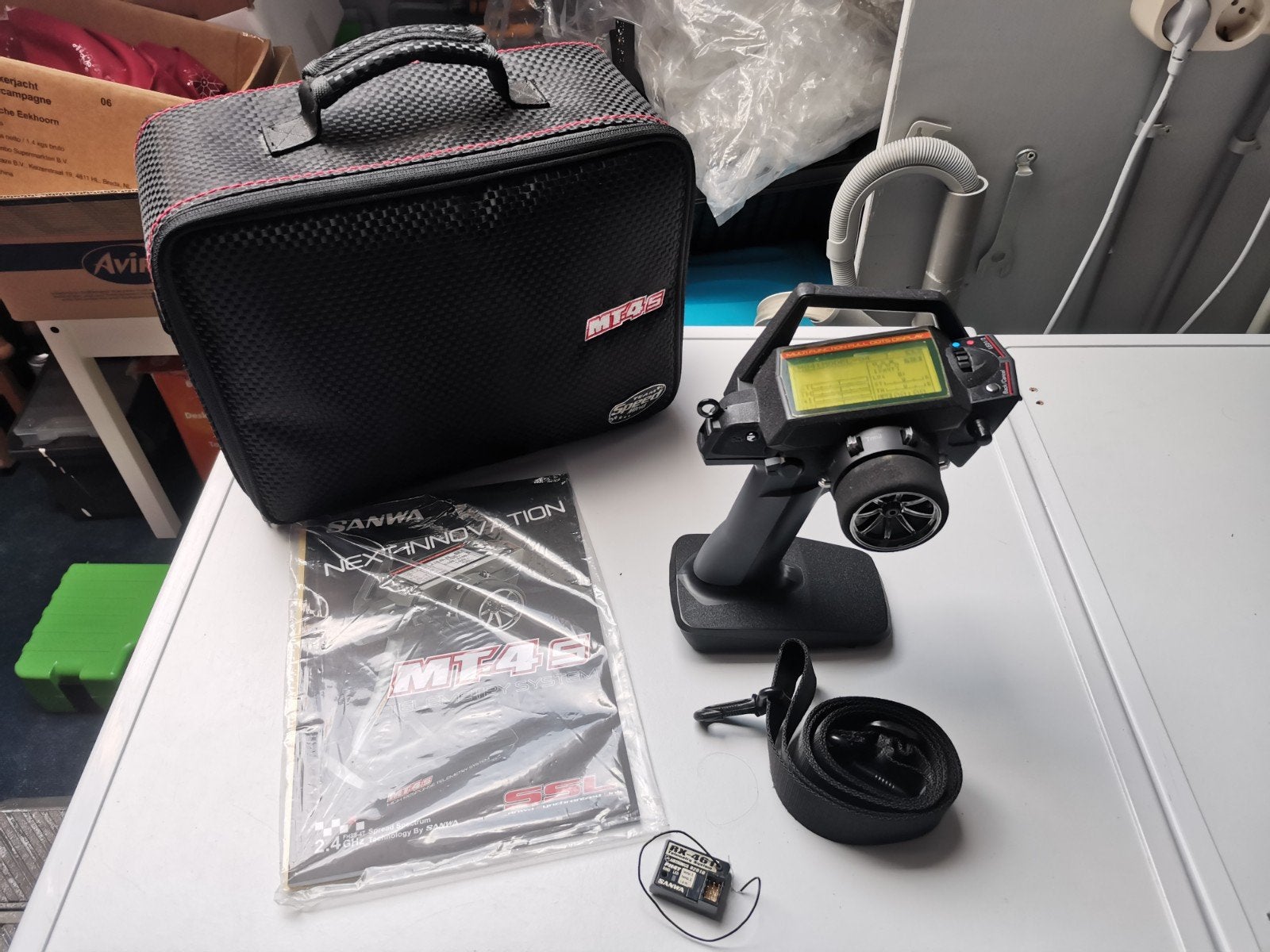 Sanwa MT-4S Afstandsbediening met Ontvanger en Koffer, Ophalen of Verzenden