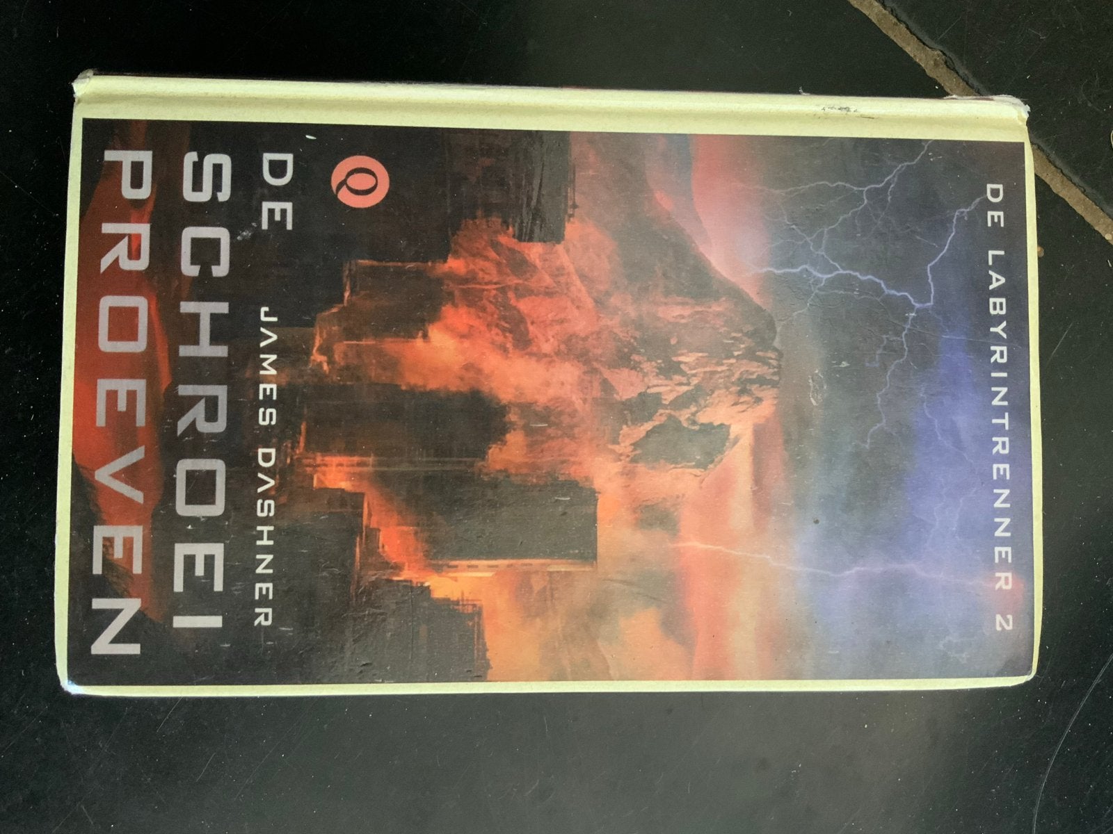 De Labyrintrenner 2: De Schroei Proeven - James Dashner, Boeken, Fantasy, Ophalen of Verzenden, Gelezen
