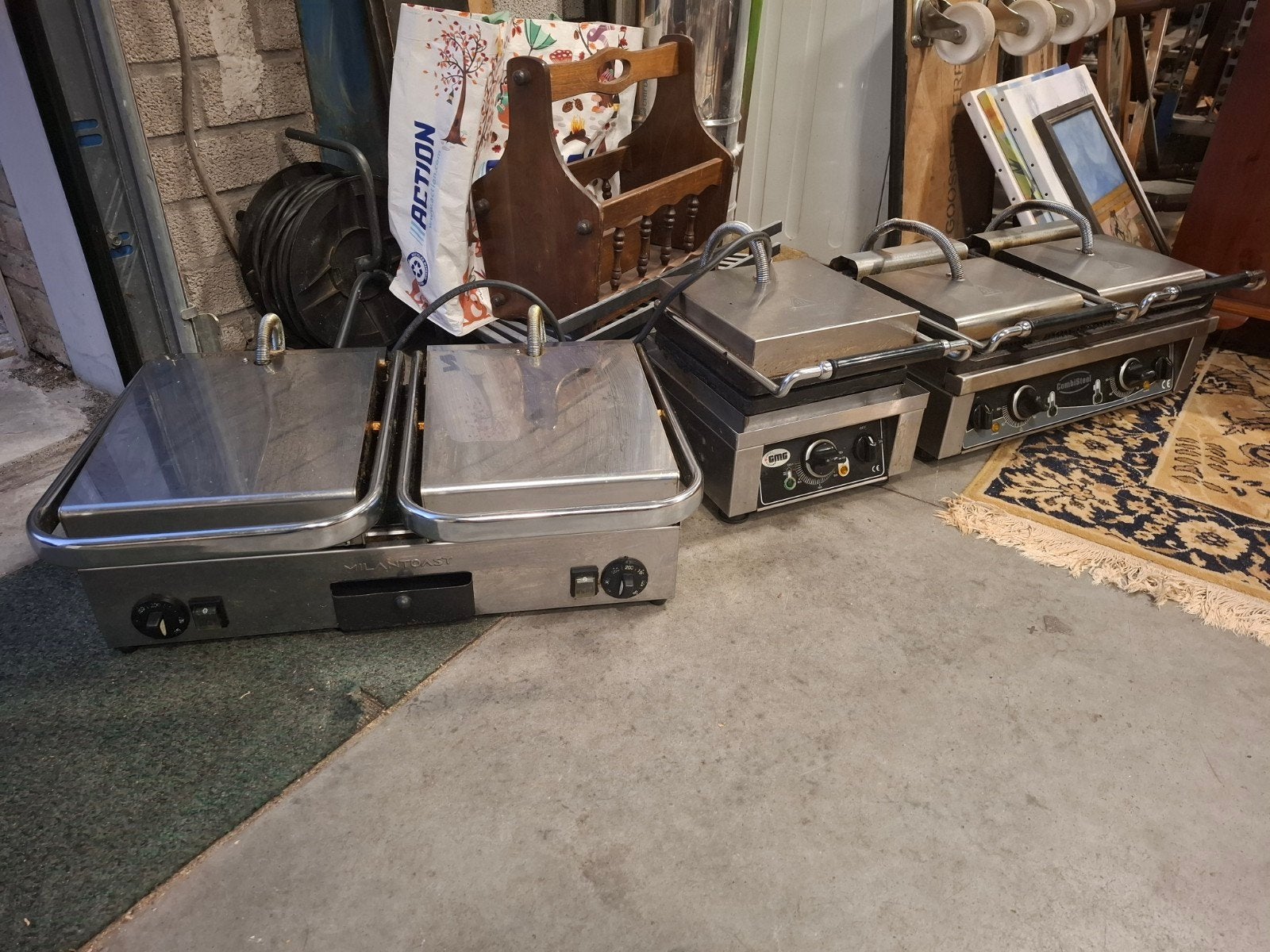 Lot van tosti, wafel en grill ijzer. Lees omschrijving,, Ophalen, Gebruikt, Metaal