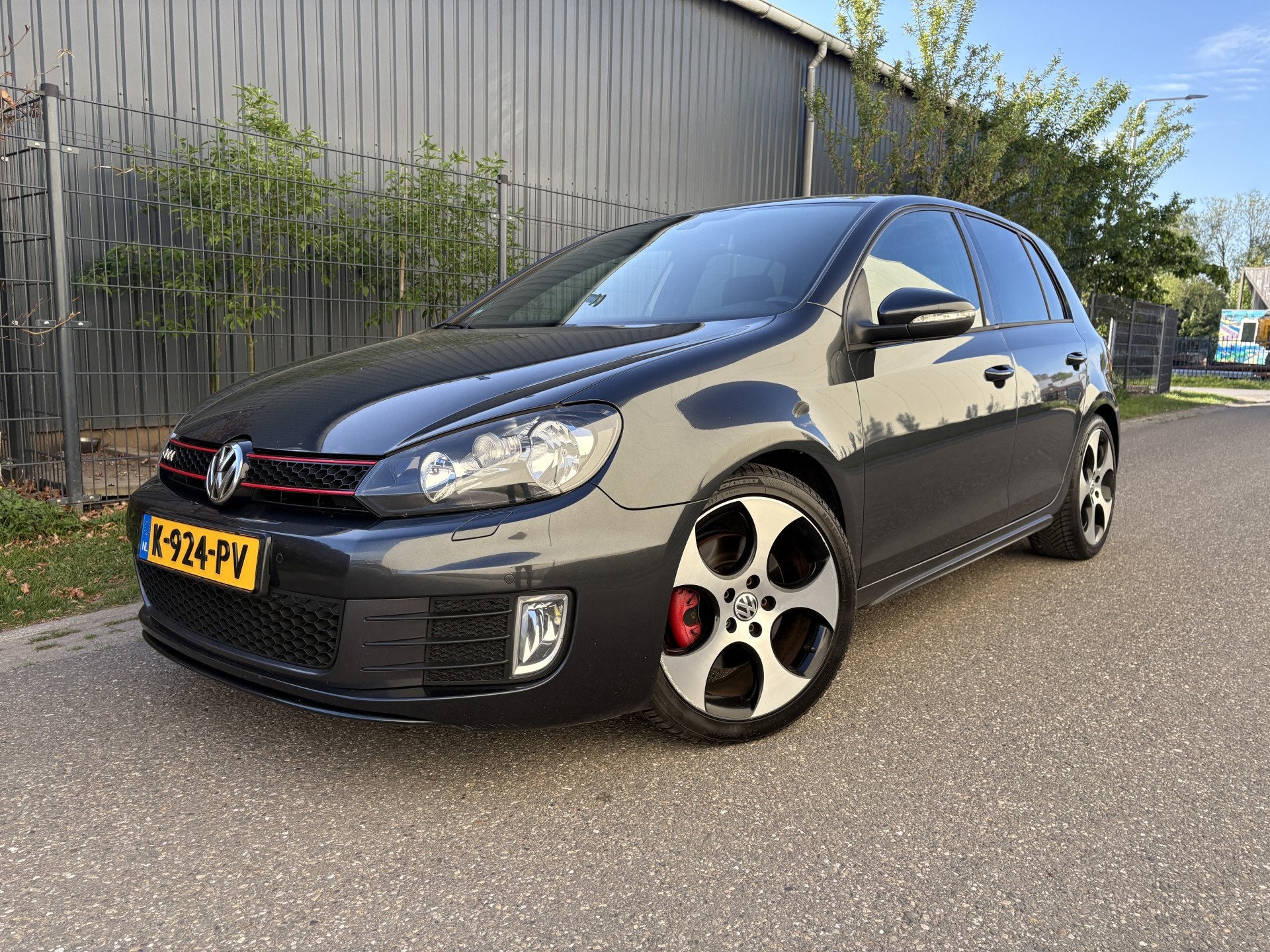 Volkswagen Golf 2.0 GTI / NAVI / CRUISE / DYNAUDIO / STOELVE, Auto's, Voorwielaandrijving, Euro 5, Gebruikt, 4 cilinders