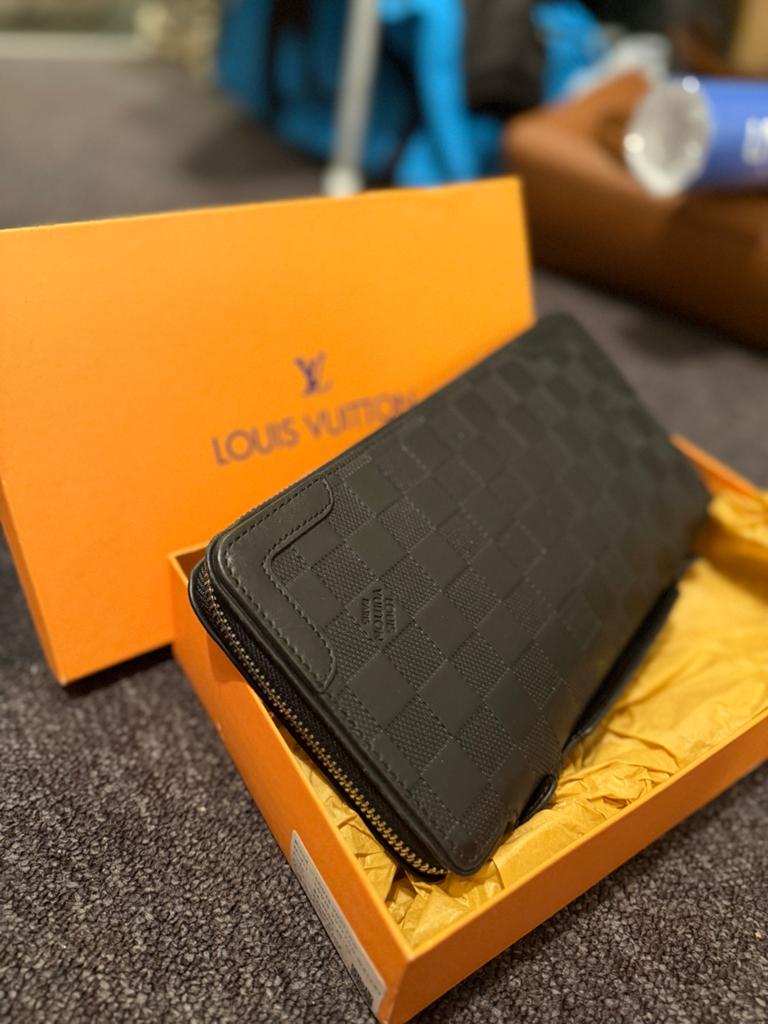 Louis Vuitton Portemonnee Zwart Damier Graphite, Ophalen of Verzenden, Zo goed als nieuw, Zwart, Overige merken