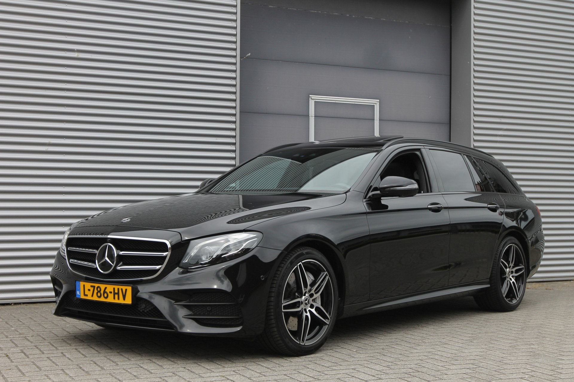 Mercedes-Benz E-Klasse Estate 450 4Matic Premium Plus I Aut., Auto's, Automaat, Dealer onderhouden, Gebruikt, 368 pk
