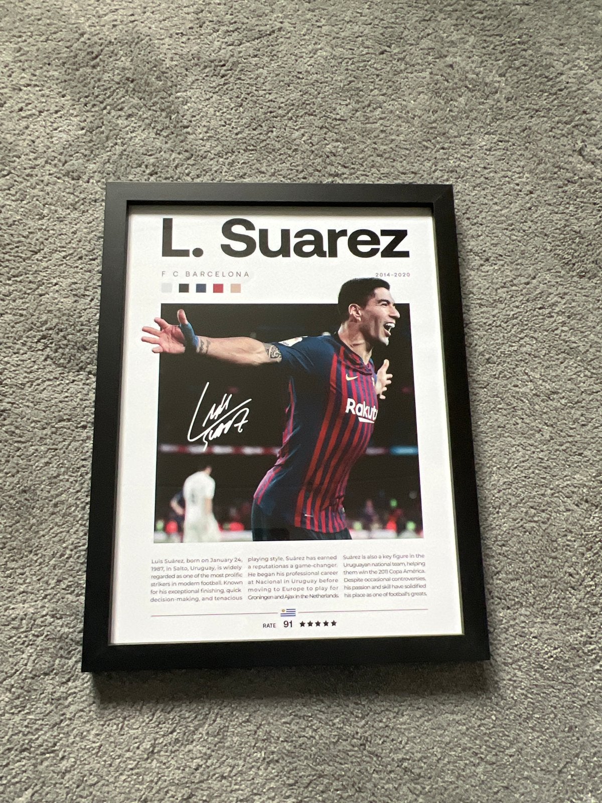 Luis Suárez FC Barcelona Poster 2014-2020 met lijst 30x40, Minder dan 50 cm, Nieuw, Ophalen of Verzenden, Foto of Poster