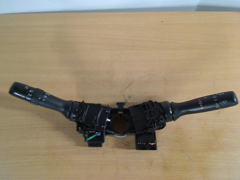 Combischakelaar Stuur Toyota Aygo (B40) (2014-05/2018-06), Gebruikt, Kundenbetreuung@toyota.de, Toyota-Allee 2, Köln 50858, , Duitsland