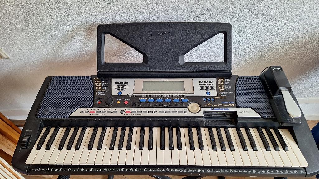Yamaha keyboard PSR-540, Muziek en Instrumenten, Keyboards, Ophalen of Verzenden, Gebruikt, 61 toetsen, Yamaha
