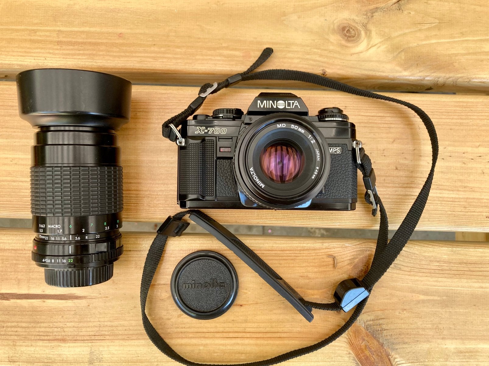 Minolta X-700 complete set, incl gratis rolletje en batterij, Ophalen of Verzenden, Zo goed als nieuw, Spiegelreflex, Minolta