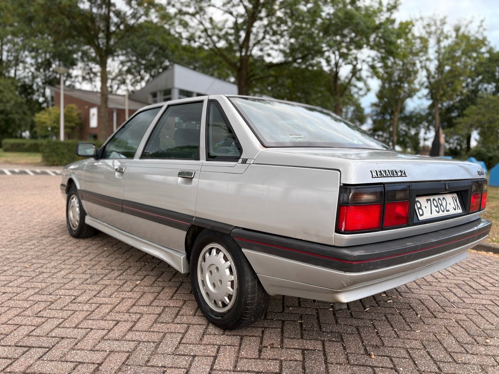 Renault 21 2.0 ti injection met airco !, foto 7