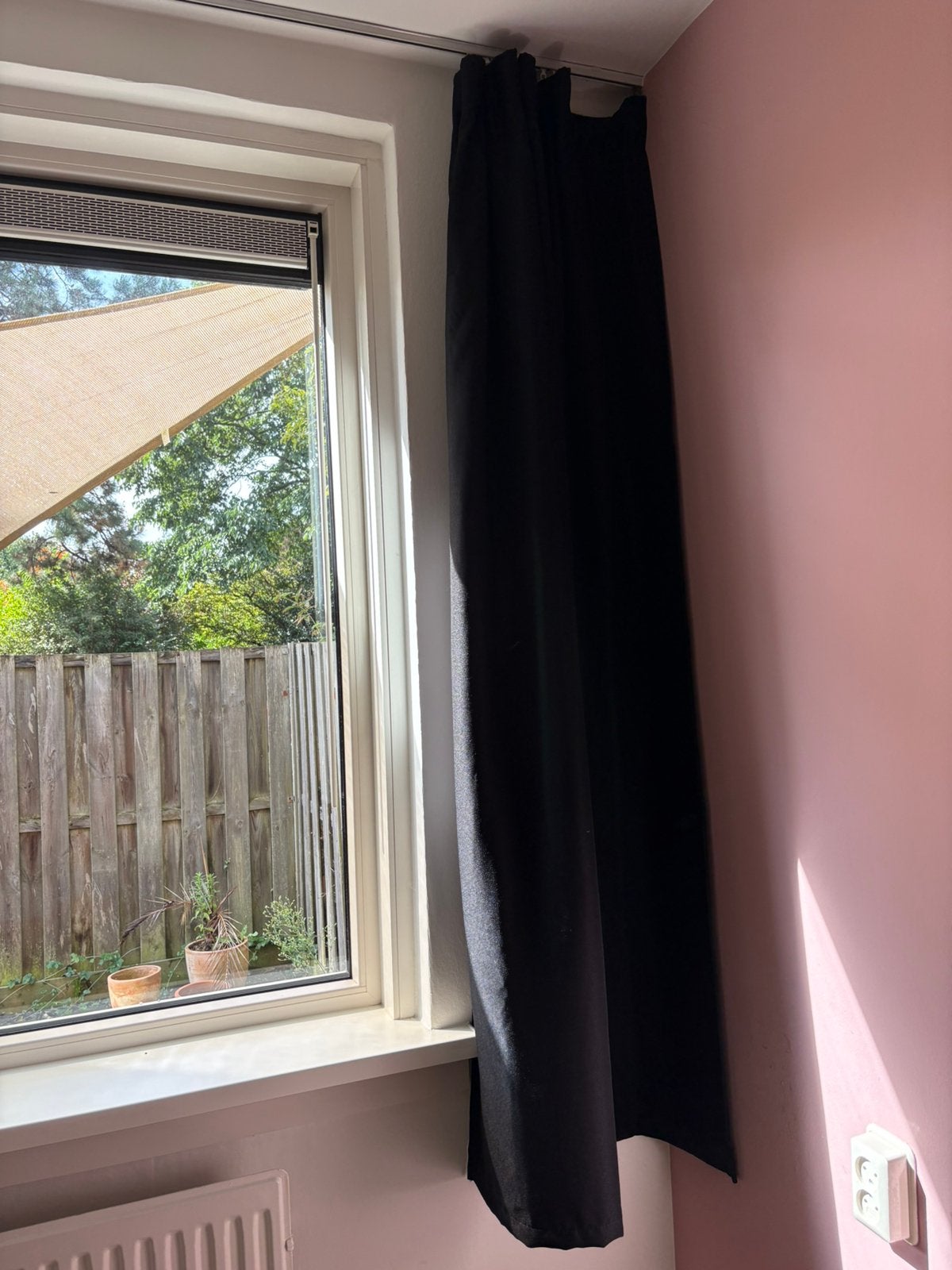 Verduisterende gordijnen, Huis en Inrichting, Ophalen, Zo goed als nieuw, Zwart, Gordijn
