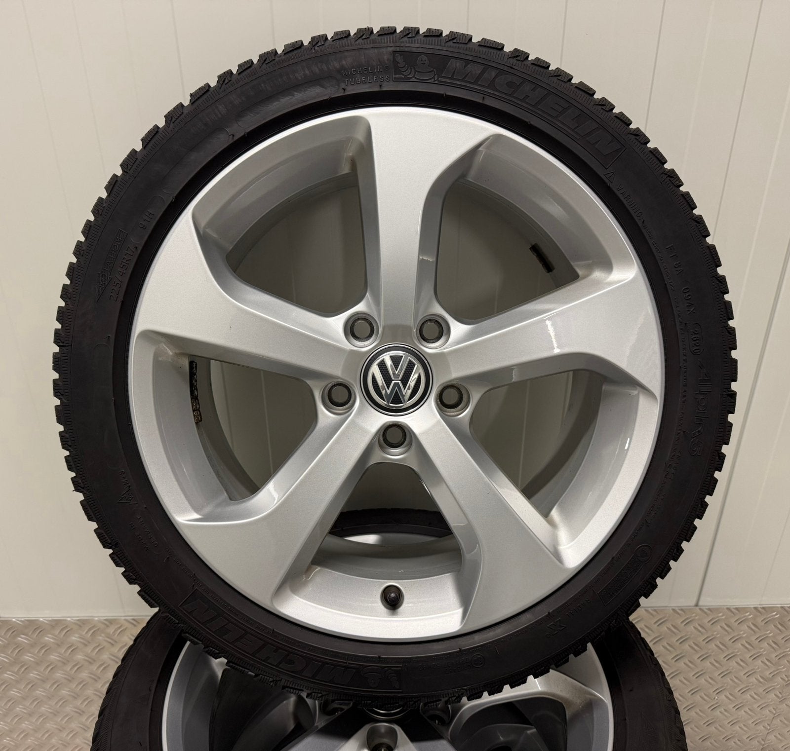 Originele Volkswagen Golf Brooklyn Velgen 17 Inch VW Gti, Ophalen, Gebruikt, --, Banden en Velgen