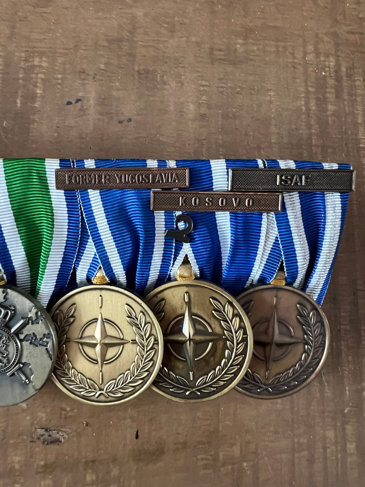 Set van 9  militaire medailles opgemaakt, Ophalen of Verzenden, Overige soorten, Overige gebieden, Lintje, Medaille of Wings