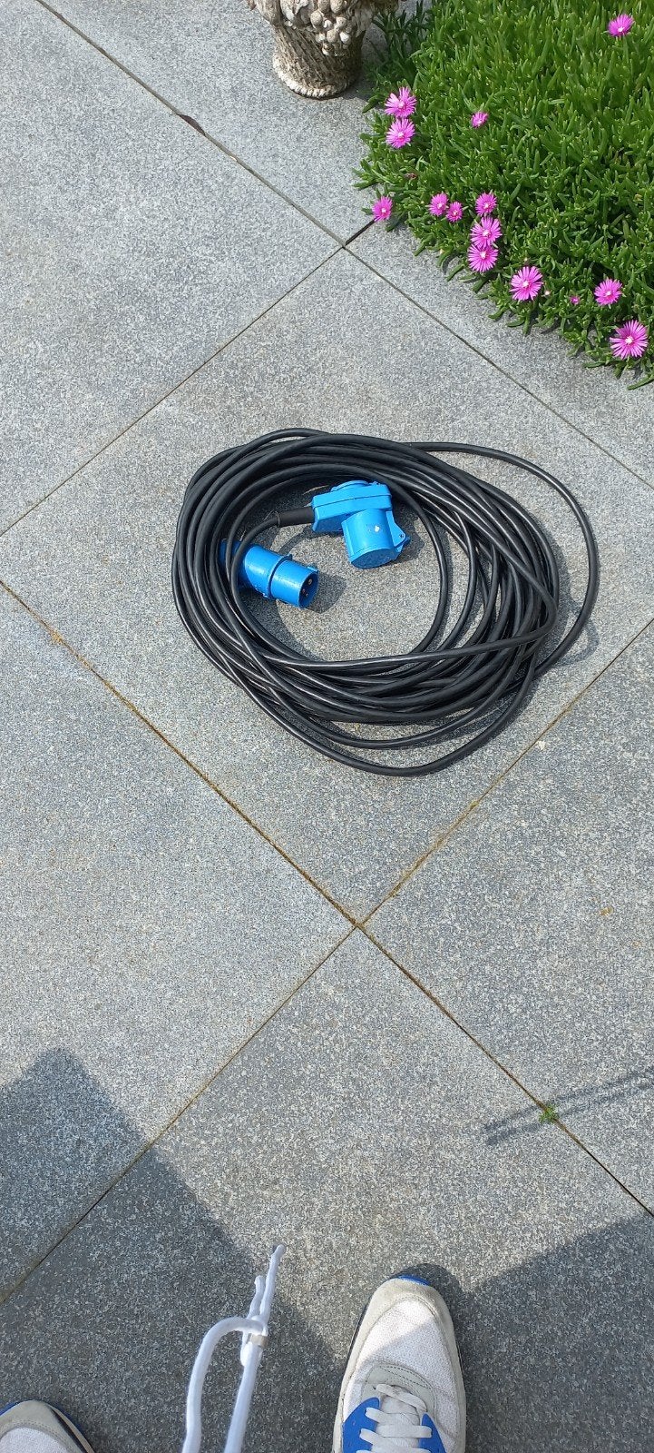Stroomkabel CEE 20 meter voor aansluiting caravan/ camper, Caravans en Kamperen, Ophalen, Zo goed als nieuw