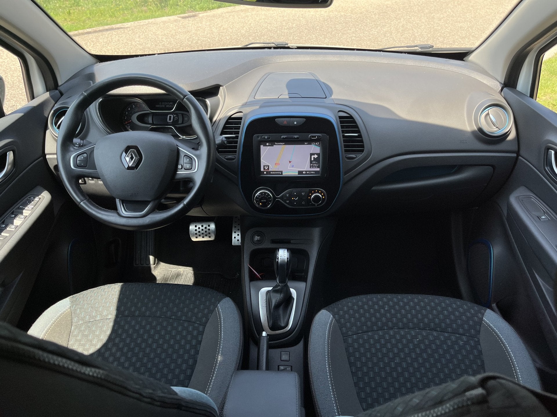 Renault Captur 1.2 TCe Edition One 120PK / Automaat / Camera, Auto's, Renault, 12 maanden, Stof, Gebruikt, 4 cilinders