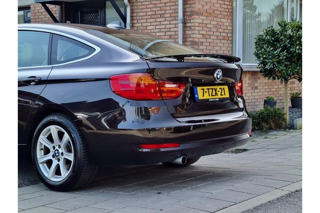 BMW 3-Serie GT 318D Aut8 2014 Bruin, 745 kg, Achterwielaandrijving, 1995 cc, Origineel Nederlands
