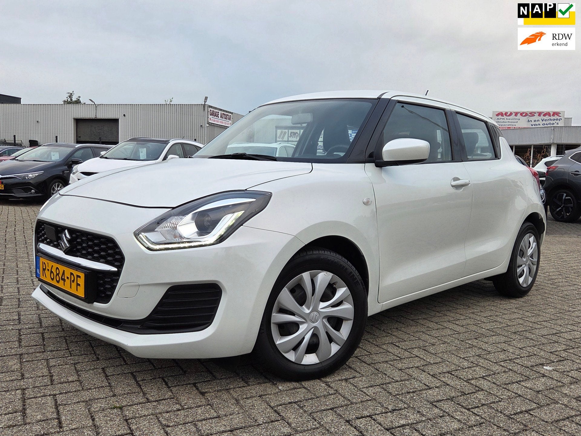 Suzuki Swift 1.2 Comfort Smart Hybrid/TWEEDE EIGENAAR, Auto's, 4 cilinders, 400 kg, Origineel Nederlands, Bedrijf