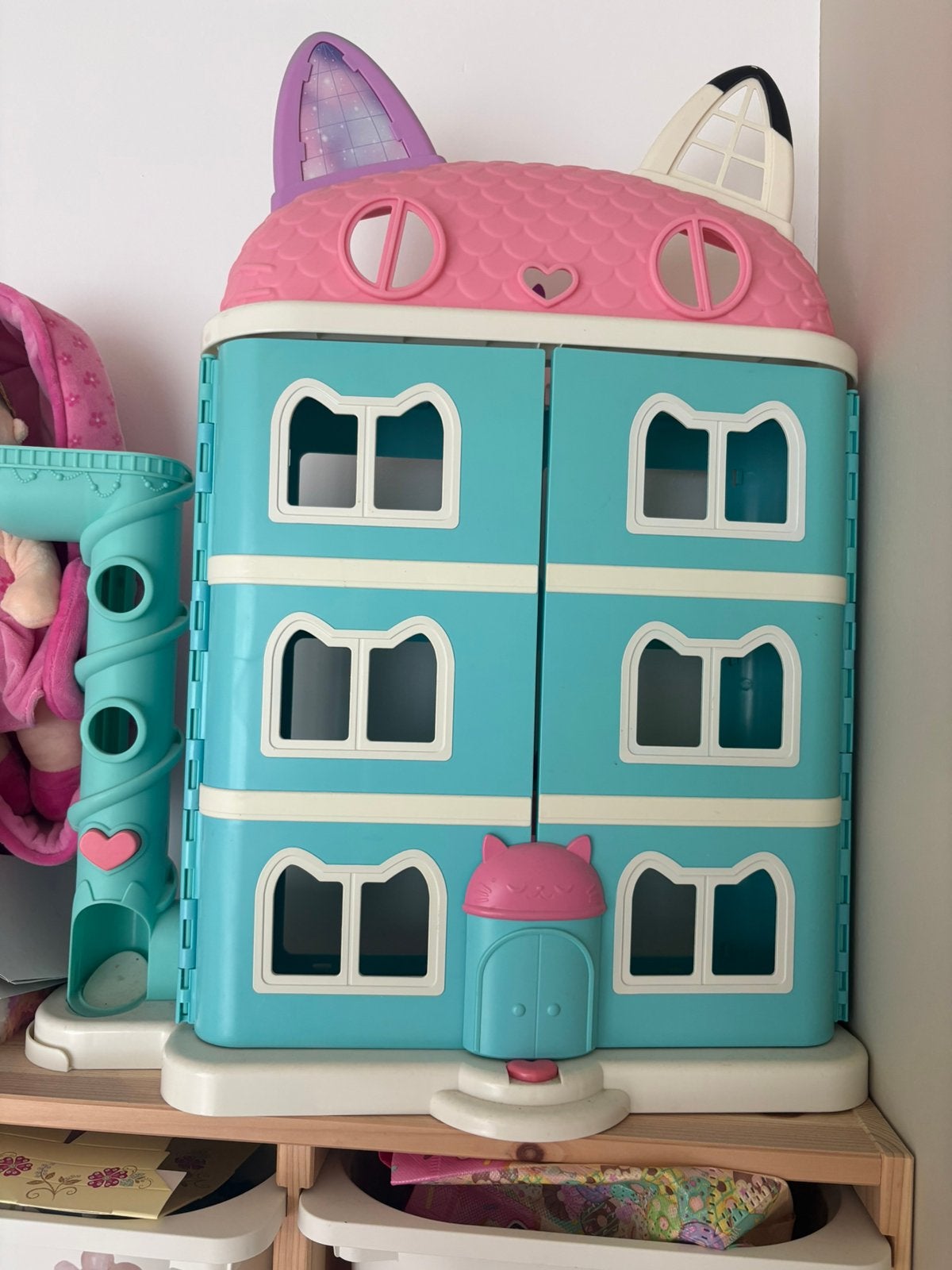 Gabby Poppenhuis/ Dollhouse, Ophalen of Verzenden, Zo goed als nieuw, Poppenhuis