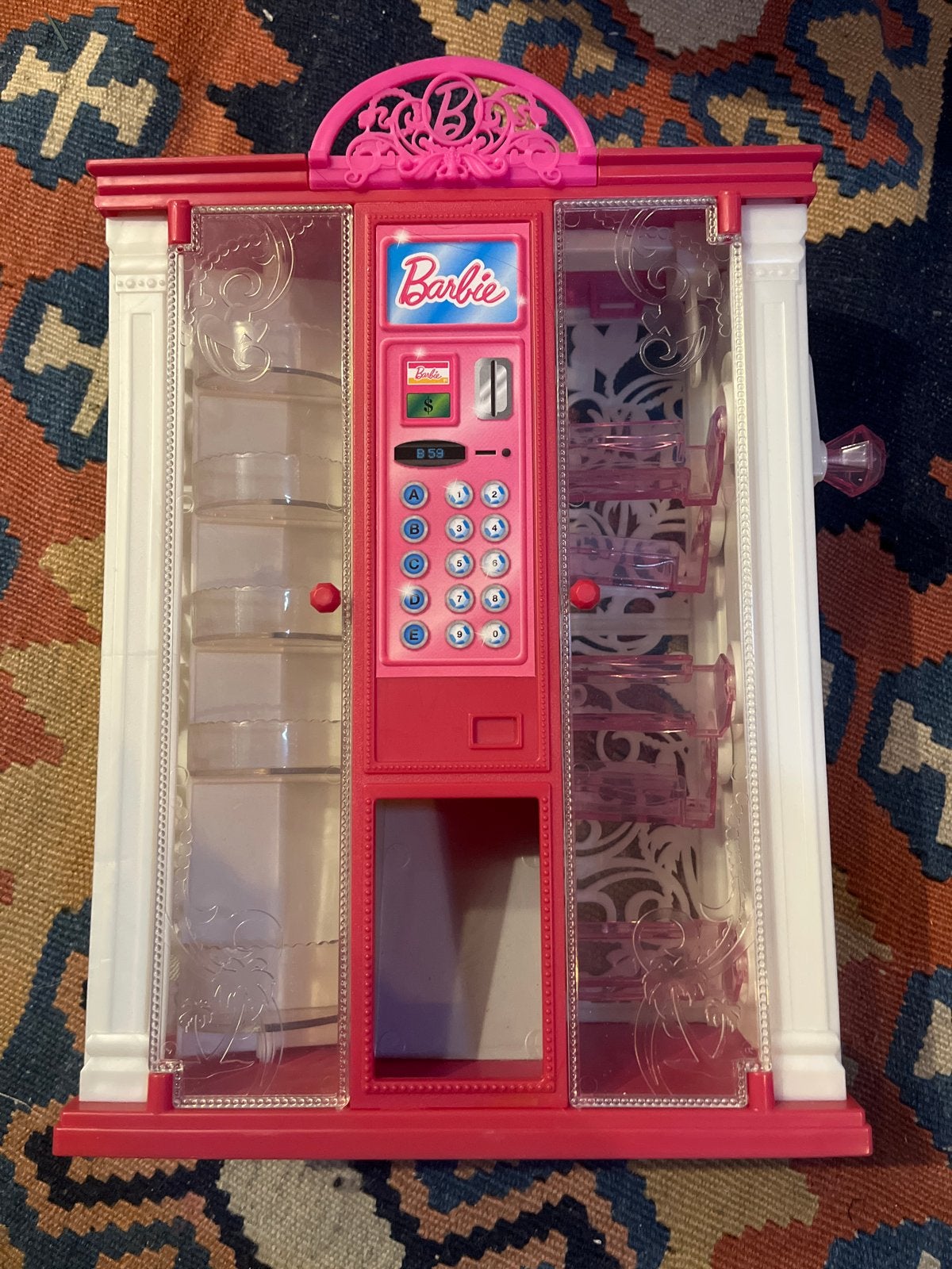 Barbie Mattel Kleding Accessoires Kast, Ophalen of Verzenden, Zo goed als nieuw, Barbie