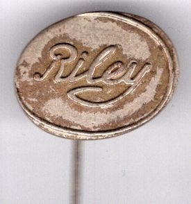 Riley blank zilverkleurig auto misdruk speldje ( L_106), Ophalen of Verzenden, Zo goed als nieuw, Transport, Speldje of Pin