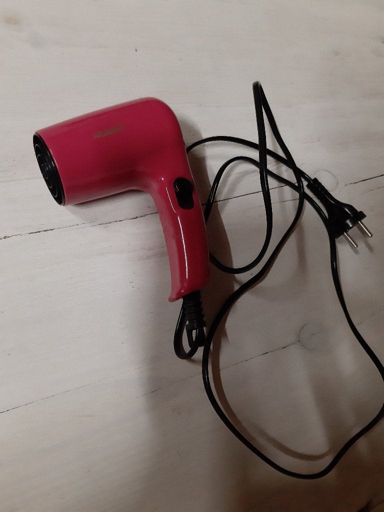 Nieuwe föhn - reis föhn, Ophalen of Verzenden, Nieuw, Haarverzorging