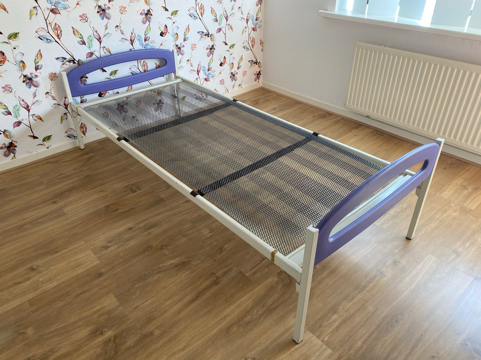 Vintage jaren 60 eenpersoons bed 190x80 met matras, Ophalen, Gebruikt, 190 cm of minder, 80 cm