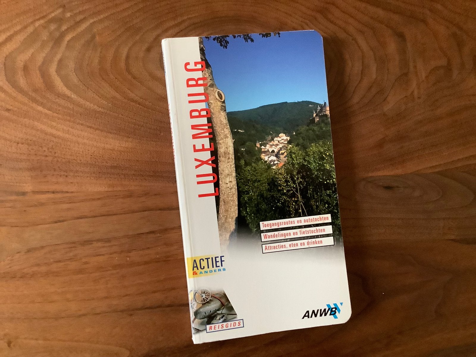 Luxemburg ANWB reisgids info kaarten routes tips, Ophalen of Verzenden, Zo goed als nieuw