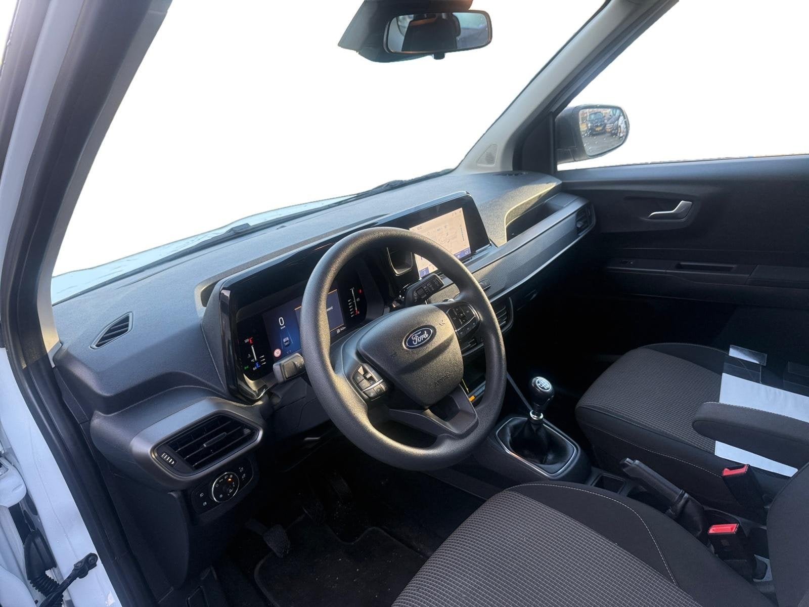Ford Tourneo Courier 1.0 EcoBoost | Apple Carplay/Android Au, Auto's, Voorwielaandrijving, 12 maanden, Gebruikt, Overige carrosserieën