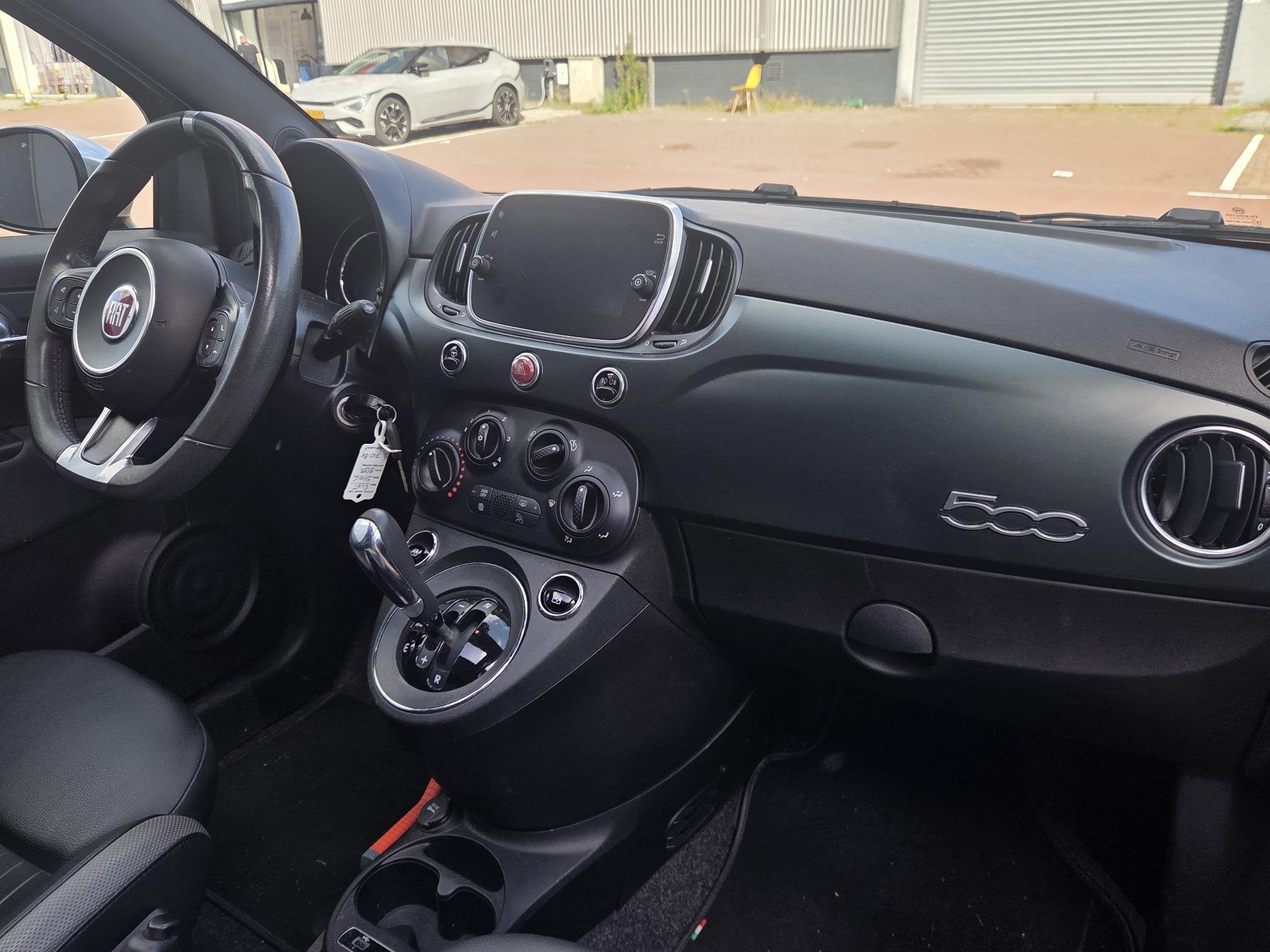 Fiat 500 1.2 Rockstar | Automaat | Schuif-kanteldak | Dealer, Auto's, Stof, 4 cilinders, 4 stoelen, Origineel Nederlands