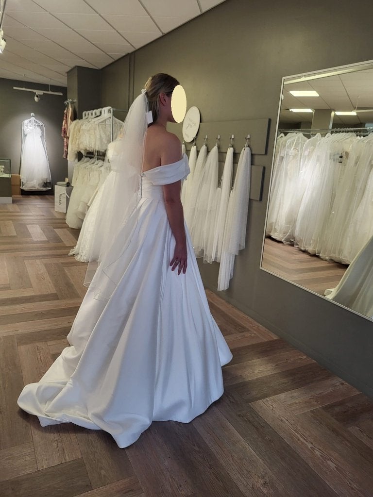 Trouwjurk - Mikado - Sofia Cruz - Ferentino, Trouwjurk, Wit, Nieuw, Ophalen of Verzenden