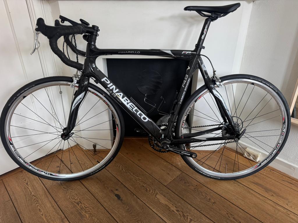 Pinarello F4:13 Carbon Racefiets - Zeer Nette Staat, 28 inch, Gebruikt, Carbon, Velgrem