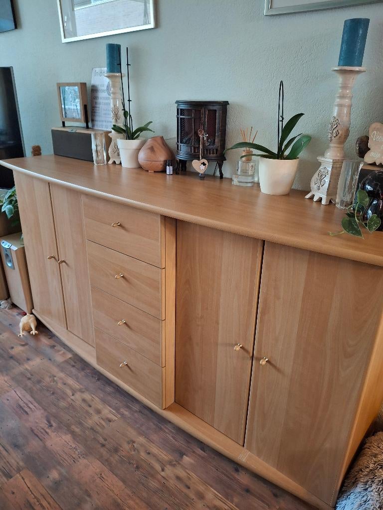 Dressoir, Ophalen, Gebruikt, Met deur(en), 150 tot 200 cm