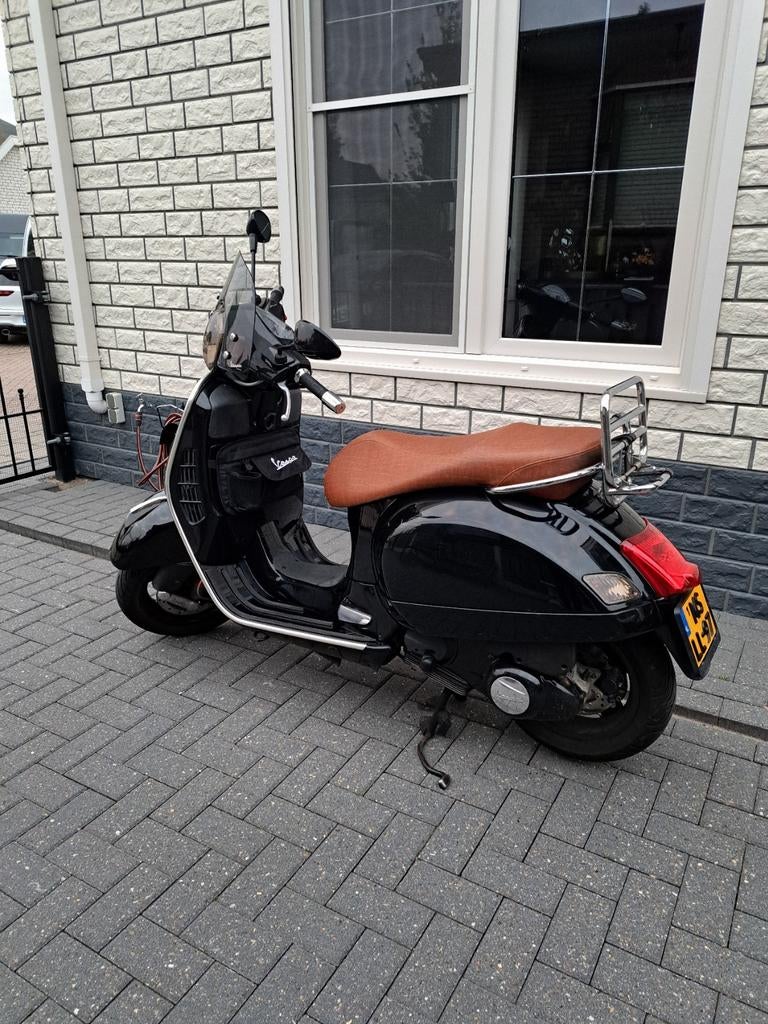 Vespa motorscooter 125 cc zeer snel, Motoren, Particulier, Scooter