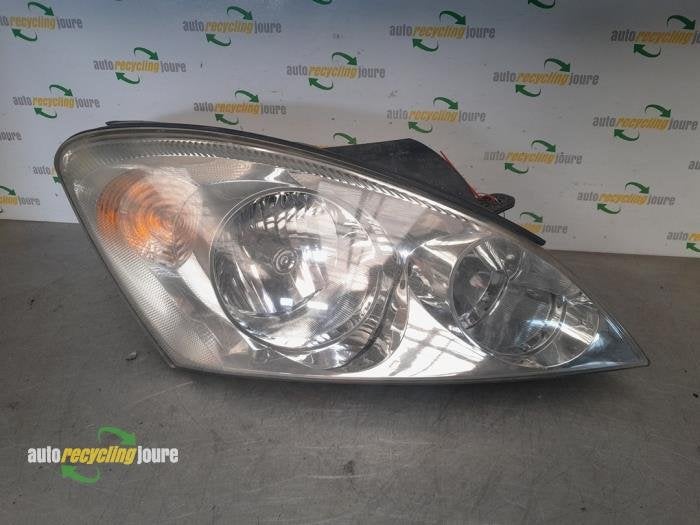 Koplamp rechts van een Kia Ceed, -, -, -, 3 maanden garantie