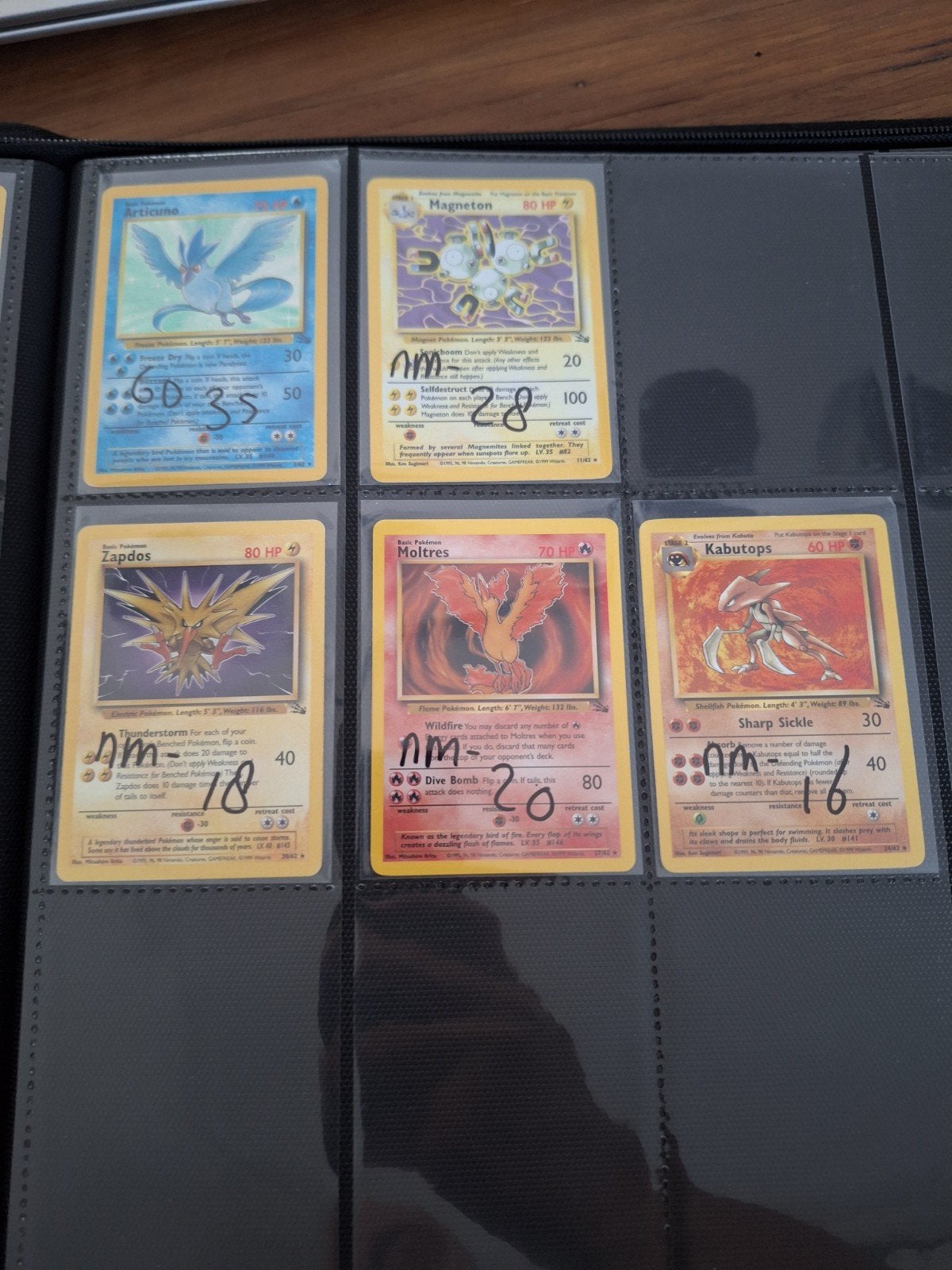 fossil engels - vintage pokemon, Hobby en Vrije tijd, Verzamelkaartspellen | Pokémon, Ophalen of Verzenden, Zo goed als nieuw