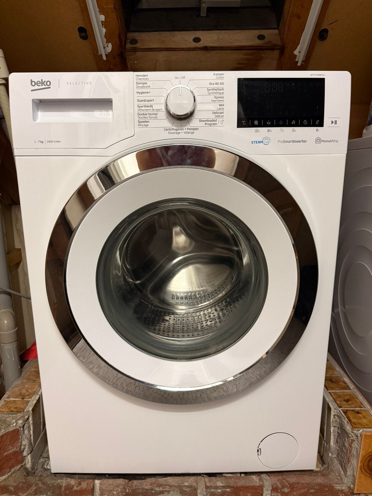 Wasmachine Beko, Ophalen, Minder dan 85 cm, Zo goed als nieuw, 1200 tot 1600 toeren